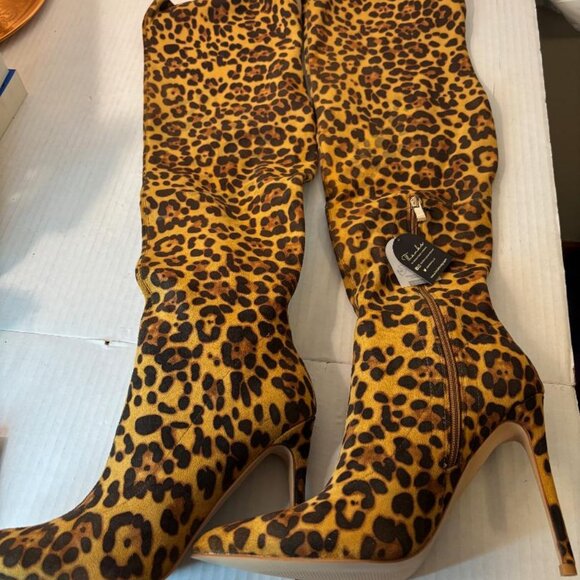 London Rag  Leopard Print Knee High Stiletto Boots  Size 9  New in Original Box - Picture 1 of 8